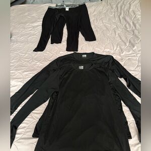 32 Degrees Black Long Underwear Shirt and Pants set
